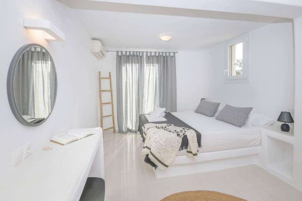 Holiday home Magginas Krotiri
